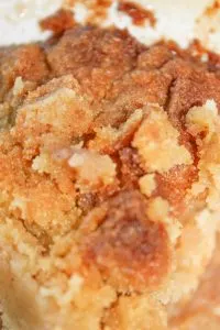 The perfect way to get everyone at your holiday feast to enjoy turnip, including the little ones, is to prepare and serve this Turnip Apple Crumble.