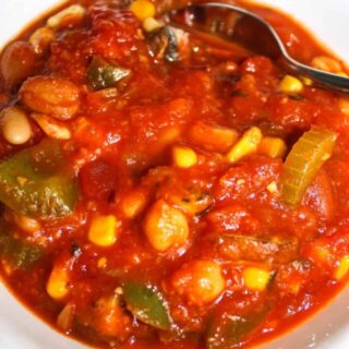 As fall weather creeps in I will turn to some quick skillet recipes like this easy Vegetarian Chili.