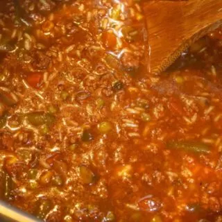 Adding the second gravy packet.