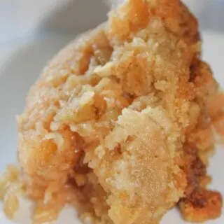 The perfect way to get everyone at your holiday feast to enjoy turnip, including the little ones, is to prepare and serve this Turnip Apple Crumble.