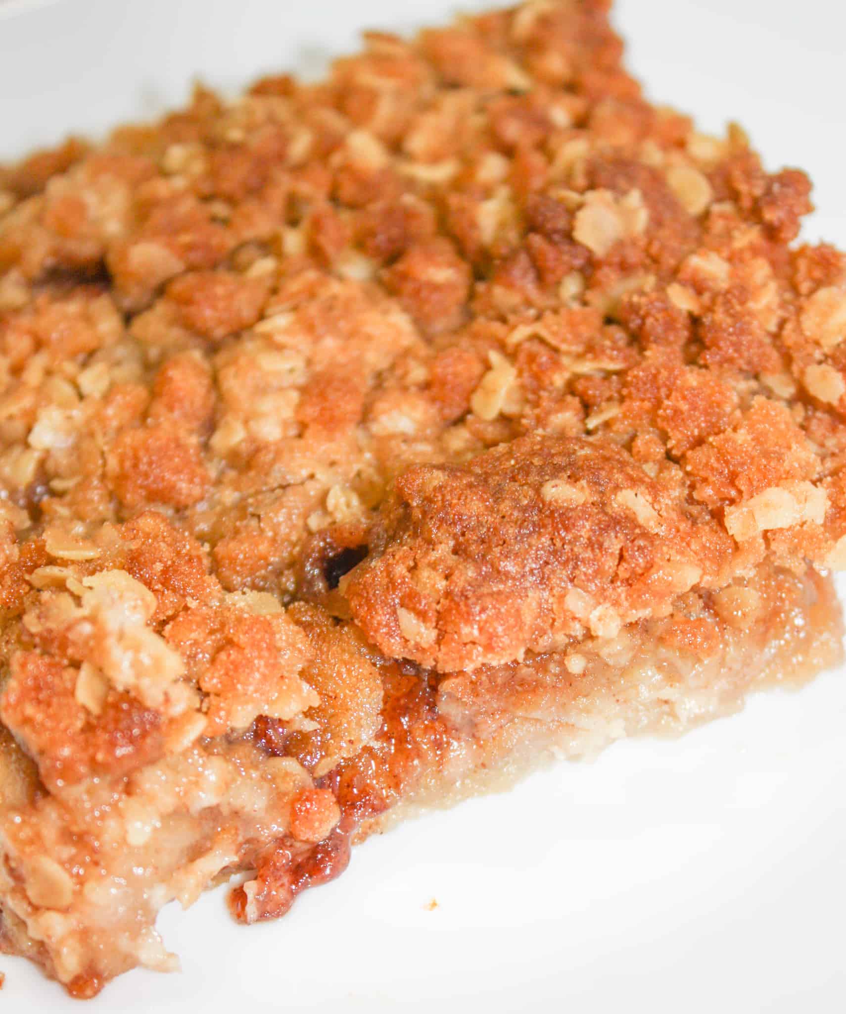 Apple Crisp is a classic fall dessert.  This gluten free version will not disappoint and will be enjoyed by all whether or not they need to avoid gluten.
