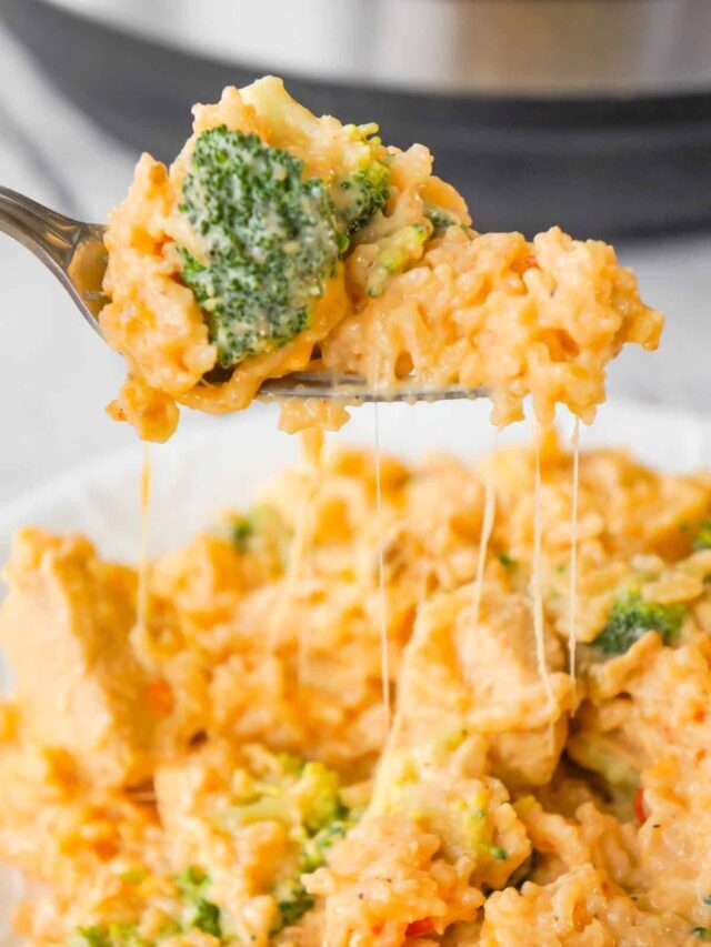 How to Make Instant Pot Cheesy Broccoli Chicken and Rice