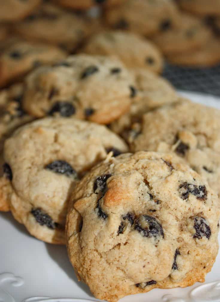 Jumbo Raisin Cookies are loaded with flavour and raisins.  This soft gluten free cookie, with hints of cinnamon and cloves, is a great snack on a cool day paired with hot chocolate or your favourite tea blend.