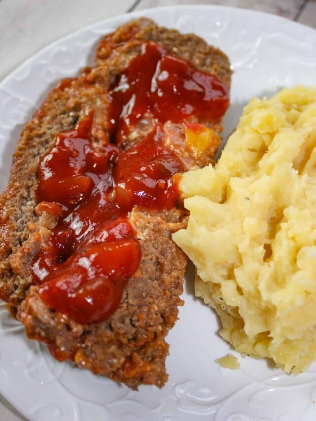 How to Make Instant Pot Stuffed Meatloaf with Garlic Mashed Potatoes