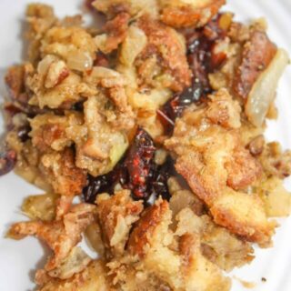 Instant Pot Festive Stuffing is a twist on my traditional stuffing.  This gluten free stuffing has the added flavours of dried cranberries, bacon and pecans.
