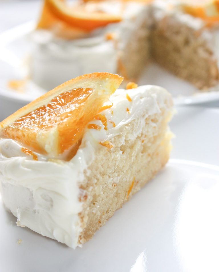 Spring and summer bring on cravings for all things citrus!  This Instant Pot Orange Cake is an easy pressure cooker recipe that complement any warm weather meal. This gluten free cake is moist and delicious!