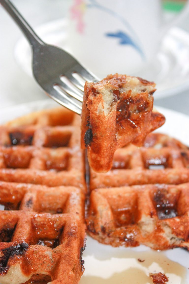 Gluten Free Peanut Butter Chocolate Chip Banana Waffles are loaded with flavour to wake up your taste buds first thing in the morning!