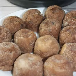 cropped-Instant-Pot-Glazed-Cinnamon-Bites-06-min.jpg