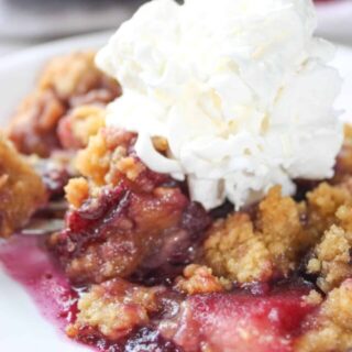 Every summer I eagerly await the arrival of fresh blueberries!  No one else in my family feels the same way about them as I do so I have to mix them with another fruit.  Gluten Free Blueberry Apple Crumble is a delcious blend of these two fruits.