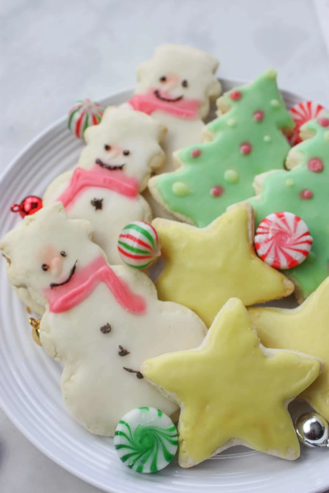 Here are the best Gluten Free Sugar Cookies I have ever made!  They will be my new go to recipe, whether I decorate them for each holiday or leave them plain for dunking!