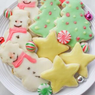 Here are the best Gluten Free Sugar Cookies I have ever made!  They will be my new go to recipe, whether I decorate them for each holiday or leave them plain for dunking!