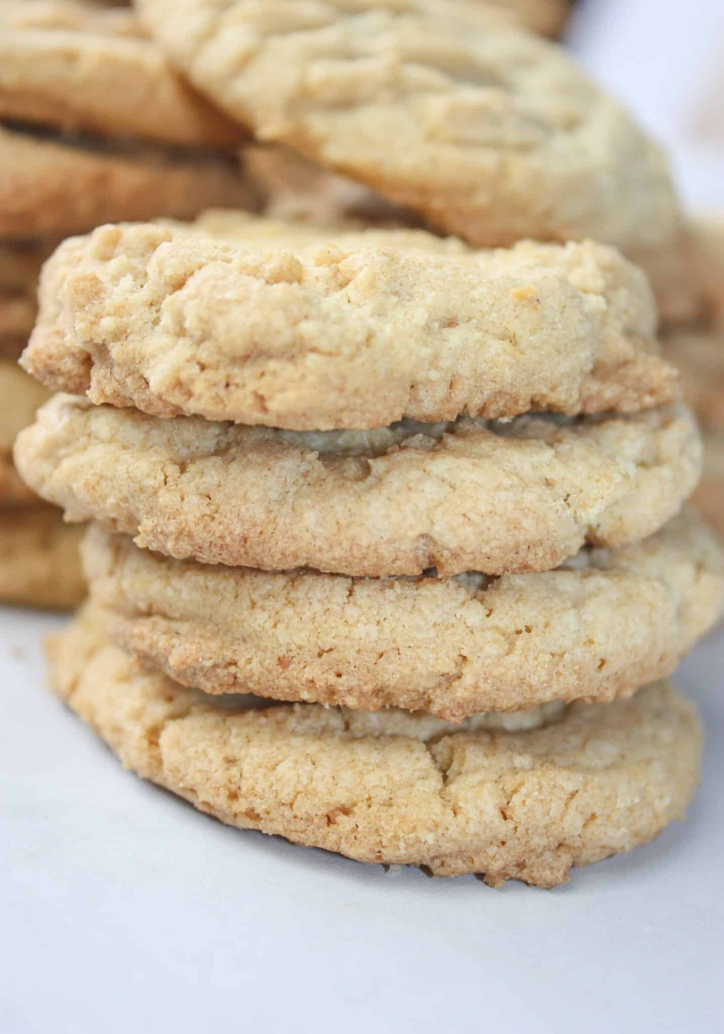 Peanut Butter Cookies 1 to 1 Flour is an easy gluten free cookie recipe.  These cookies are the perfect dessert for peanut butter lovers because they incorporate natual peanut butter to get that true peanut taste!