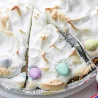 Easter Egg Pie can be a fun and colourful addition to your holiday dessert options.  This gluten free dessert recipe incorporates my favourite Easter treat in the filling...Cadbury Creme eggs!