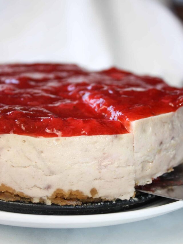 How to Make Instant Pot Strawberry Rhubarb Cheesecake