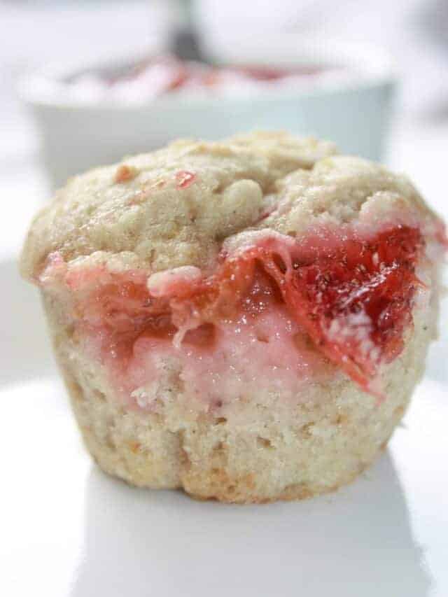 cropped-Completed-Strawberry-Rhubarb-Muffins-16-min.jpg