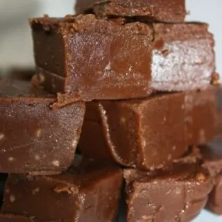 cropped-Completed-Dark-Chocolate-Fudge-11-min.jpg