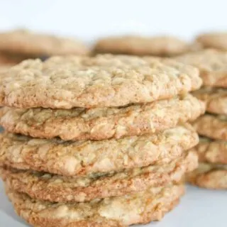 cropped-Completed-Almond-Flour-Oatmeal-Cookies-17-min.jpg