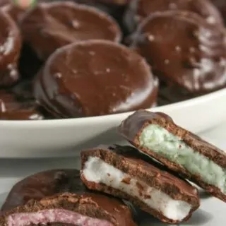 Peppermint Patties are a nice refreshing treat as an afternoon pick me up or following an evening meal.  These gluten free candies are a great addition to your holiday dessert tray.