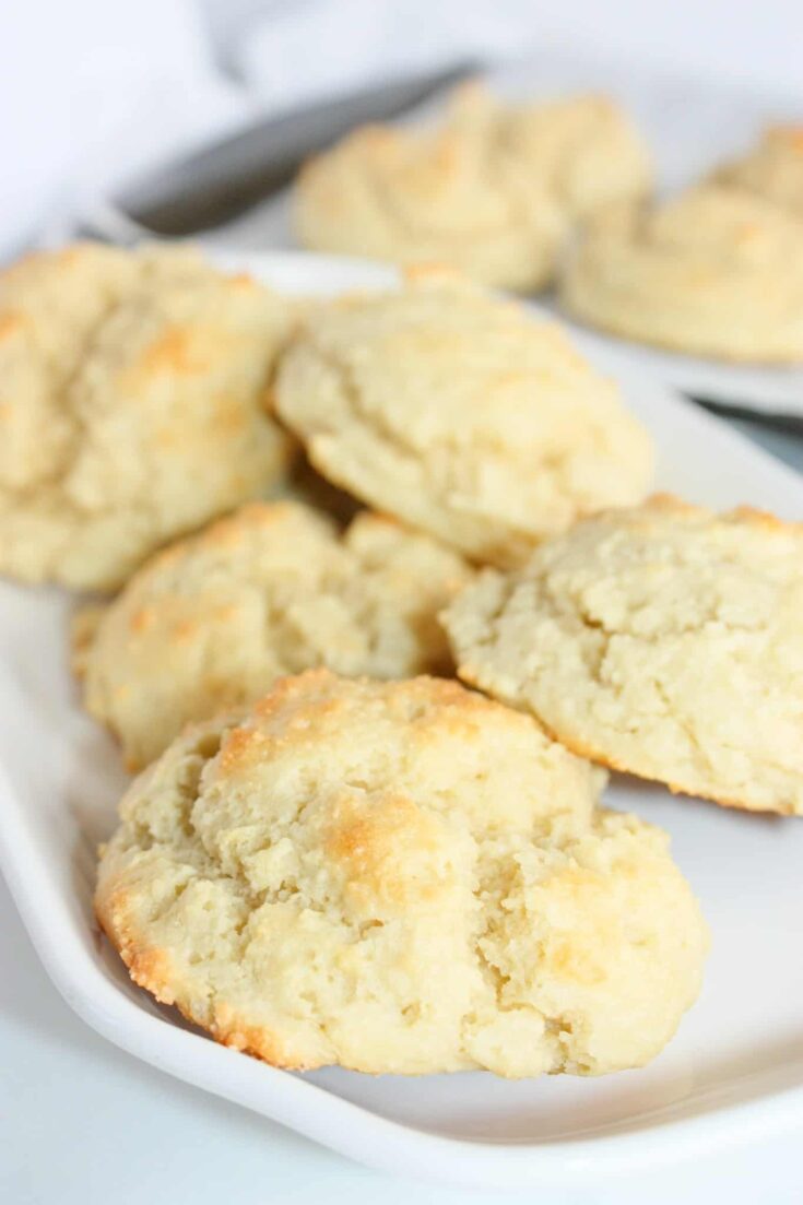 Looking for a quick gluten free biscuit recipe?  These Almond Flour Biscuits are the perfect choice.  This easy bread recipe makes a nice fluffy biscuit.
