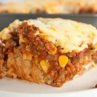 cropped-Completed-John-Wayne-Casserole-with-Tater-Tots-23-min.jpg