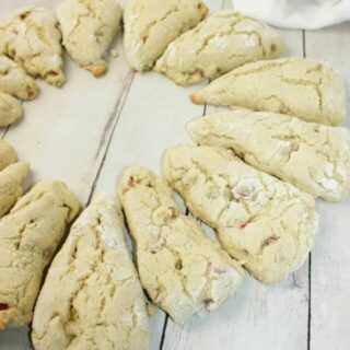 cropped-Completed-Rhubarb-Scones-30-min.jpg