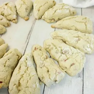 cropped-Completed-Rhubarb-Scones-30-min.jpg
