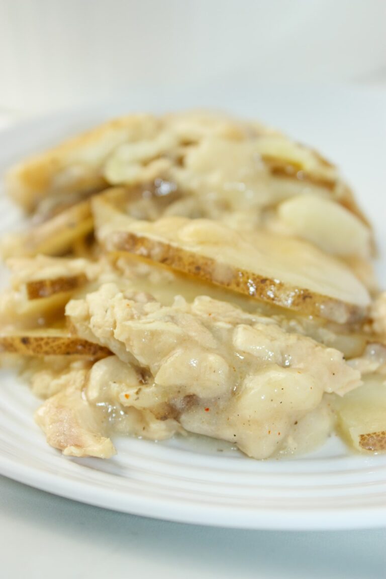 Tuna Potato Casserole is an easy week night dinner recipe.  Add your favourite vegetable as a side for this layered casserole and you will have a complete meal.