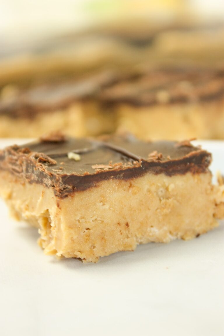 Peanut Butter Cup Squares is a family favourite dessert recipe in our home!  I made some adjustments for this gluten free version so that I could once again enjoy this square recipe and no one noticed the difference!