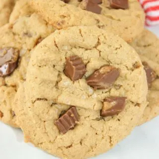 Peanut Butter Cup Cookies are the perfect gluten free dessert for peanut butter lovers.  There are not many who can resist the chocolate, peanut butter combination! 
