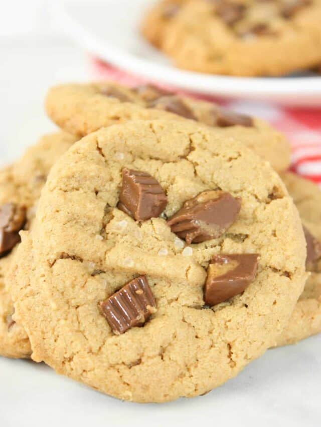 How to Make Peanut Butter Cup Cookies
