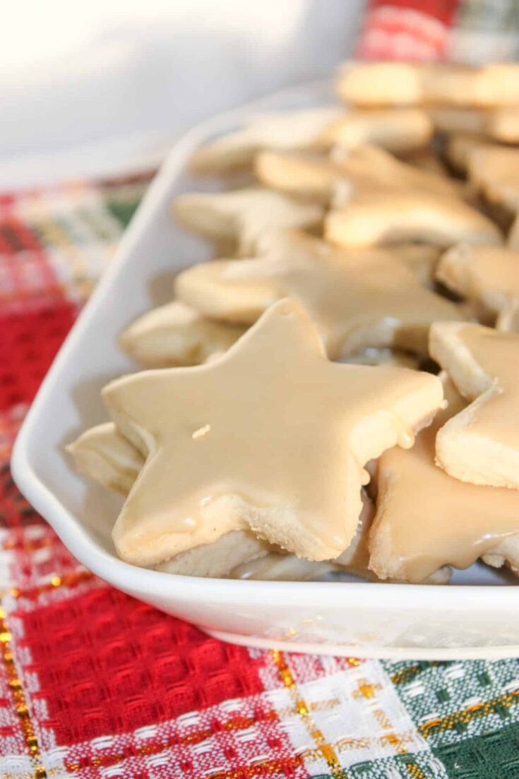 Maple shortbread cookies are rich, buttery treats with a delicate, crumbly texture that melts in your mouth.