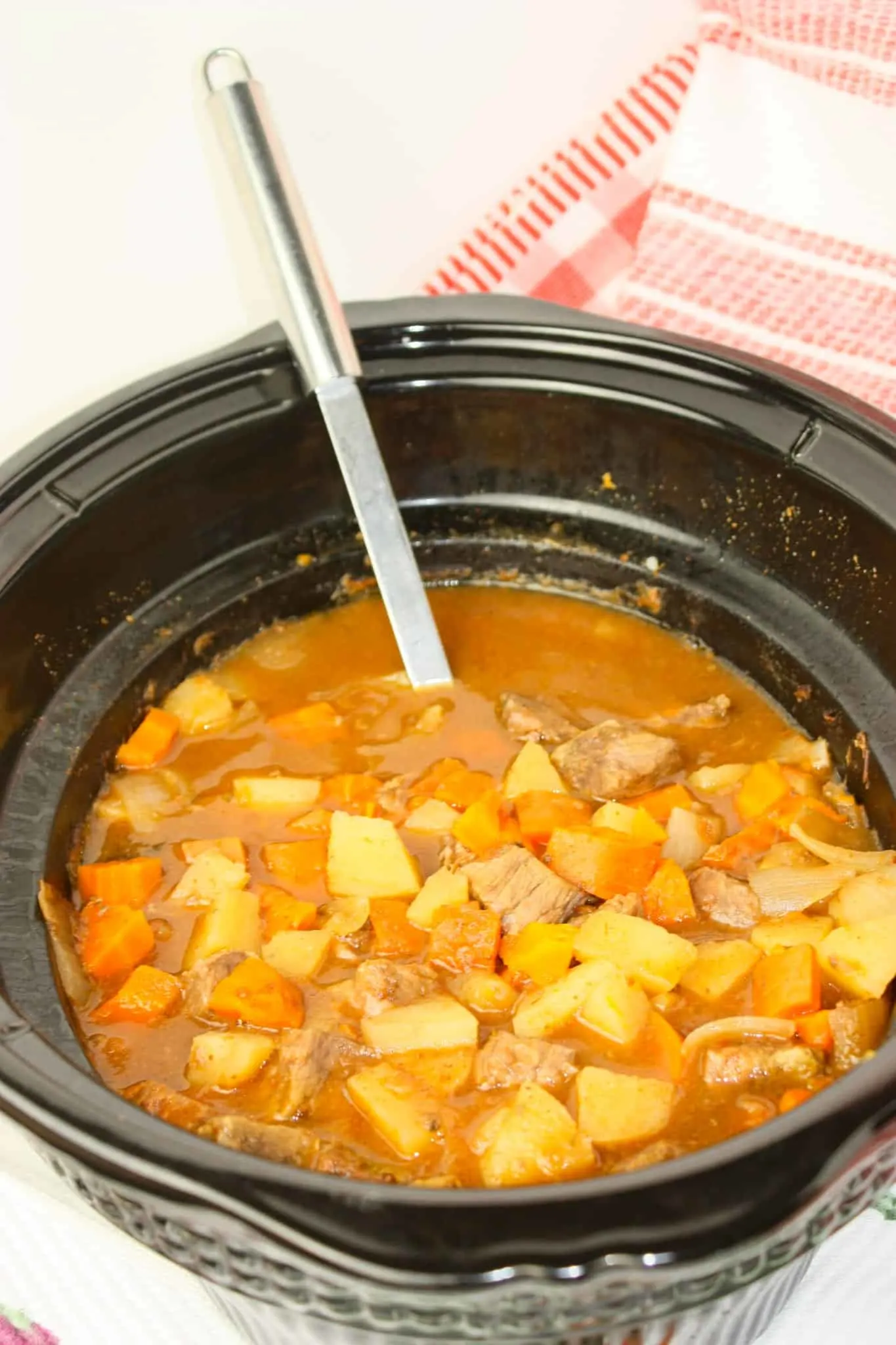 Crock Pot Taco Stew is a hearty, slow-cooked dish that blends the bold flavors of a classic taco with the comforting richness of a stew.