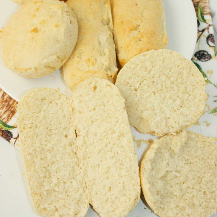 Caputo’s gluten-free hamburger and hotdog buns are homemade using their signature gluten-free flour blend for a truly artisan experience.