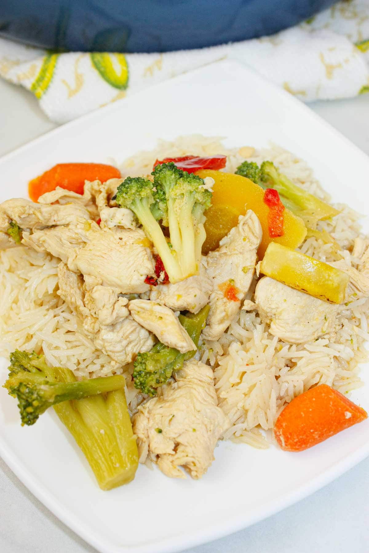 This orange chicken stir fry sparkles with fresh citrus flavour thanks to real orange juice.