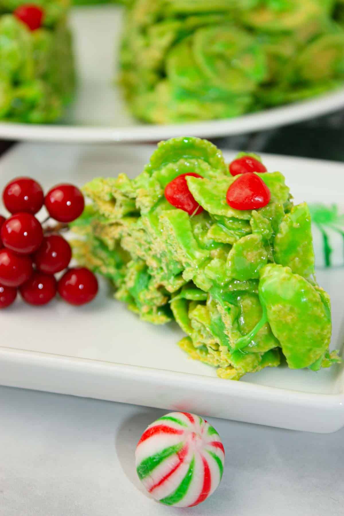 A Gluten Free Corn Flake Wreath is a festive no-bake treat that looks as cheerful as it tastes.