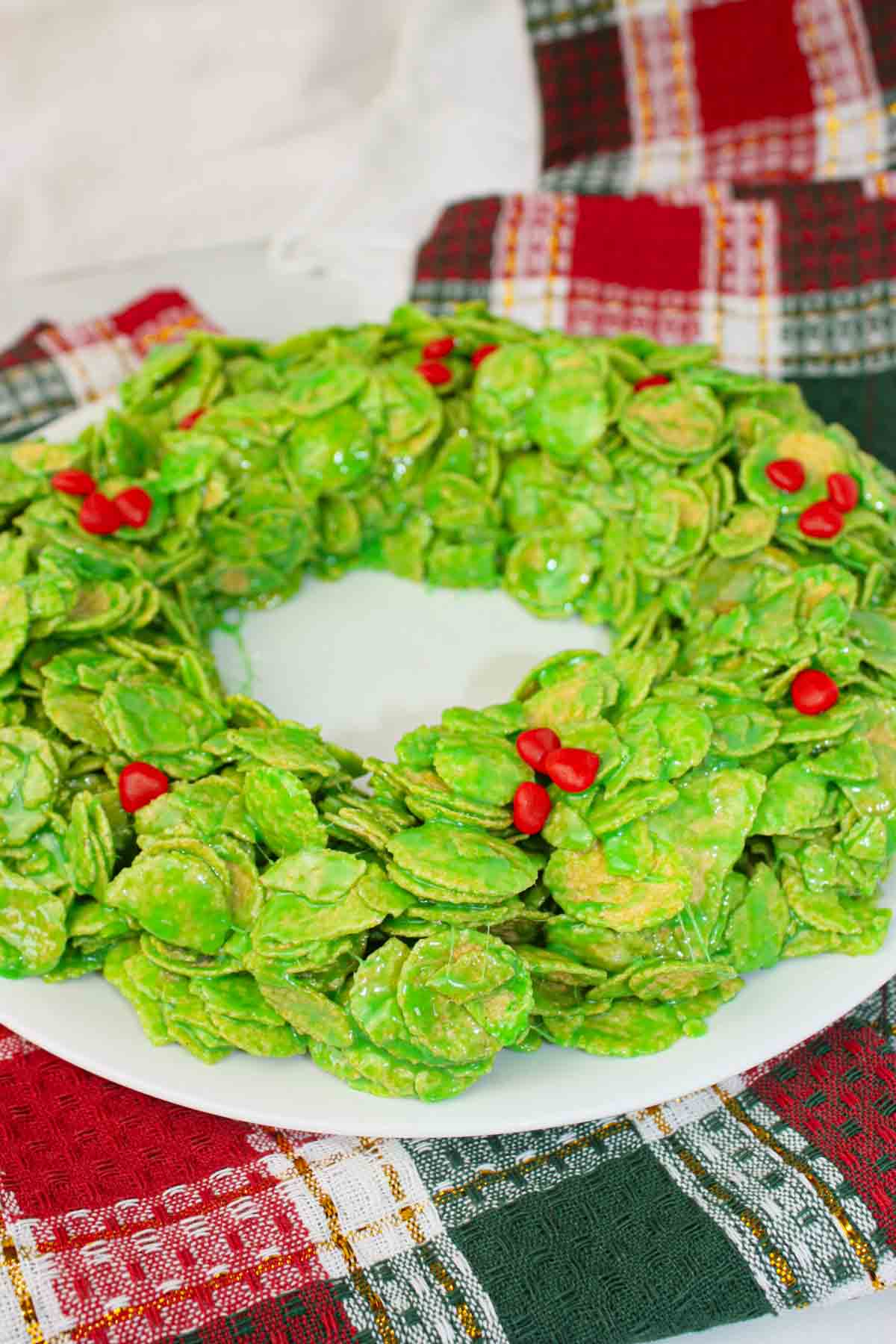 A Gluten Free Corn Flake Wreath is a festive no-bake treat that looks as cheerful as it tastes.