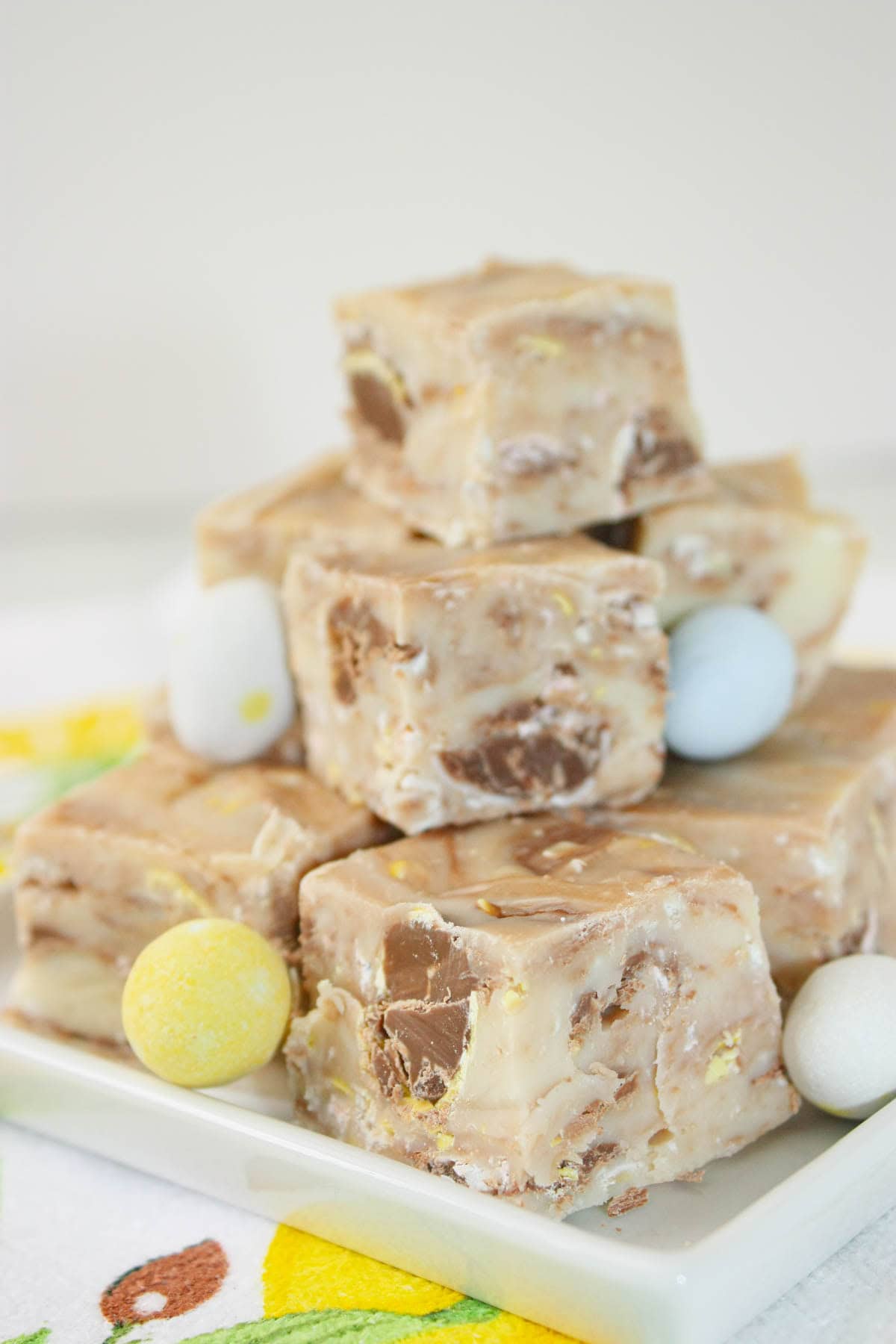 This Microwave Mini Egg Fudge is a creamy, melt-in-your-mouth treat that comes together in minutes. It has that classic fudge richness without any complicated steps.