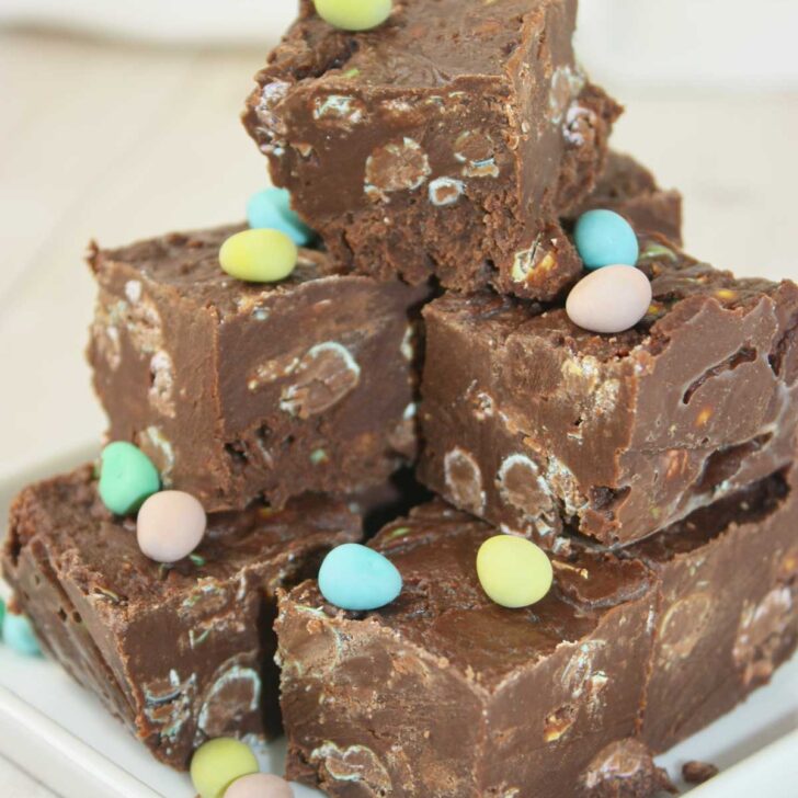 This Chocolate Micro Mini Egg Fudge is a creamy, melt-in-your-mouth treat that comes together in minutes. &nbsp;This rich and creamy chocolate fudge is packed with crunchy micro mini eggs in every bite.